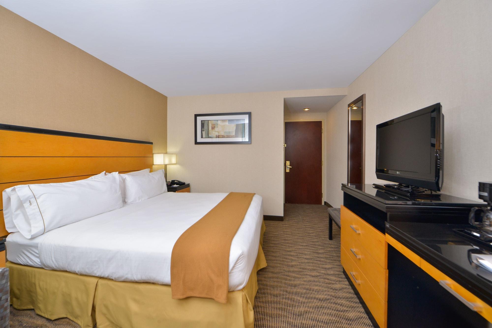 Holiday Inn Express Kennedy Airport New York Exterior foto
