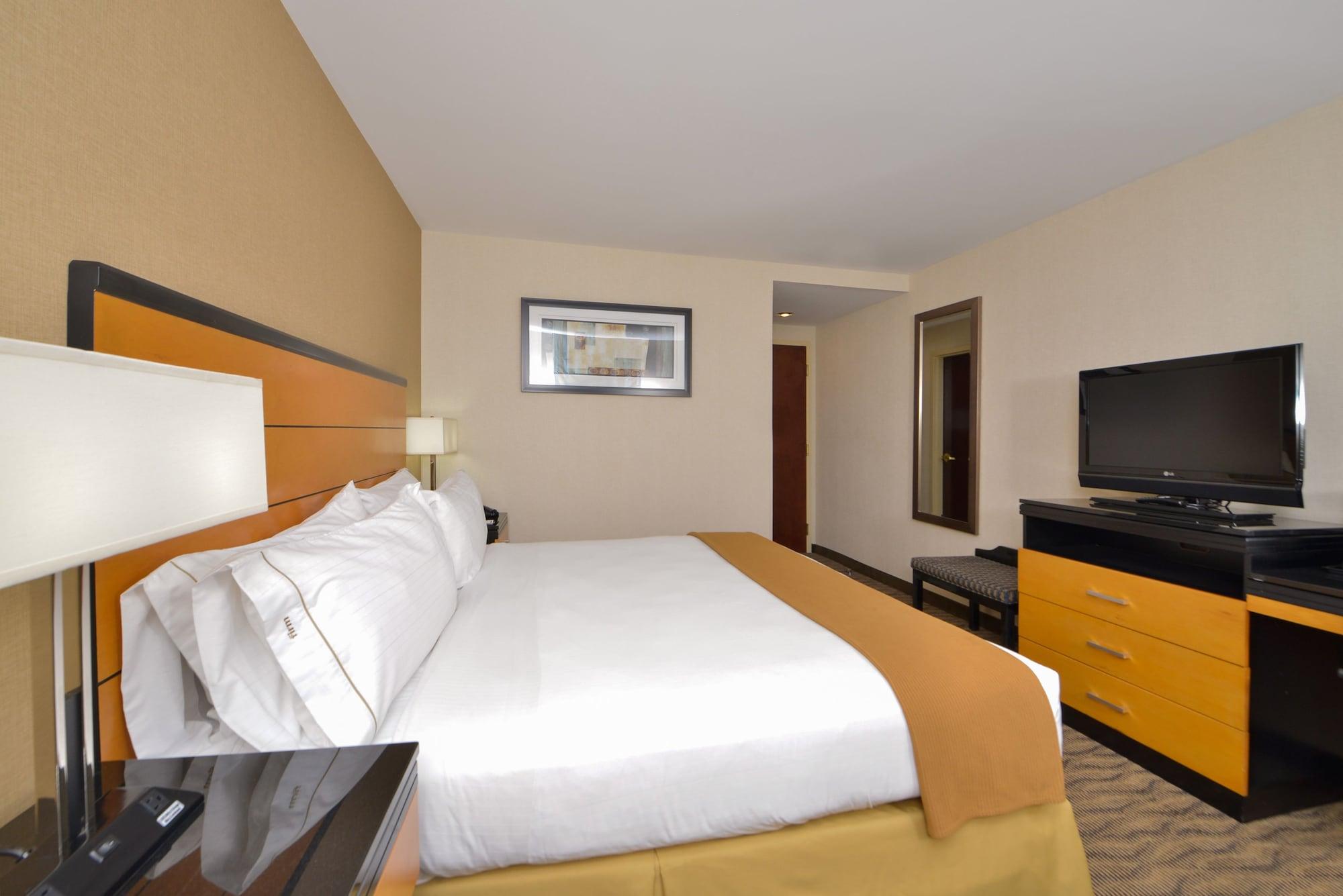 Holiday Inn Express Kennedy Airport New York Exterior foto