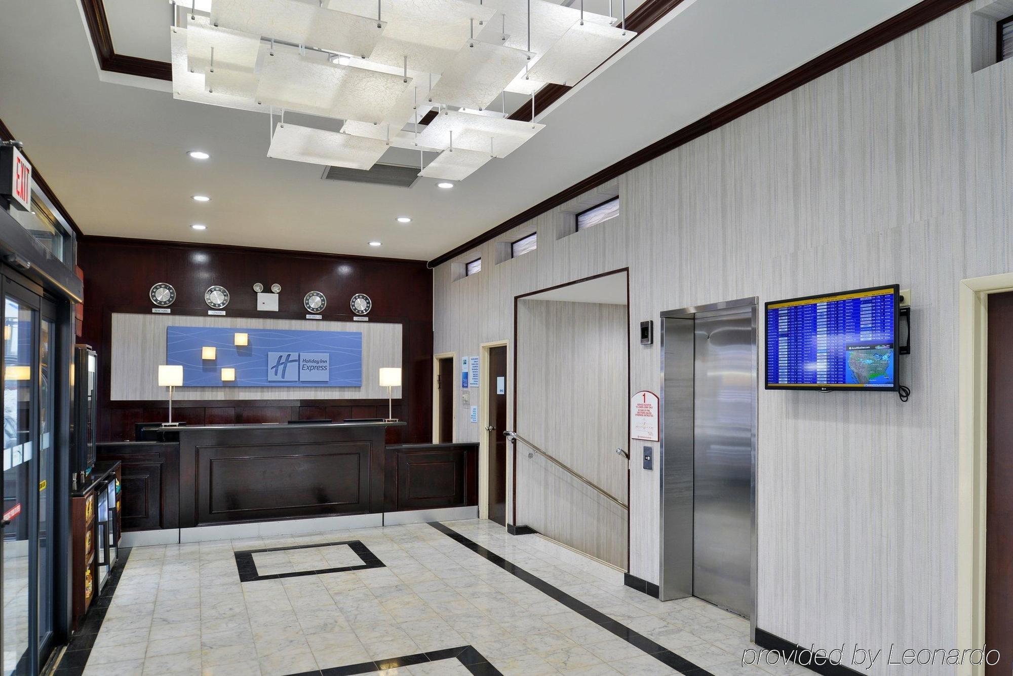 Holiday Inn Express Kennedy Airport New York Exterior foto