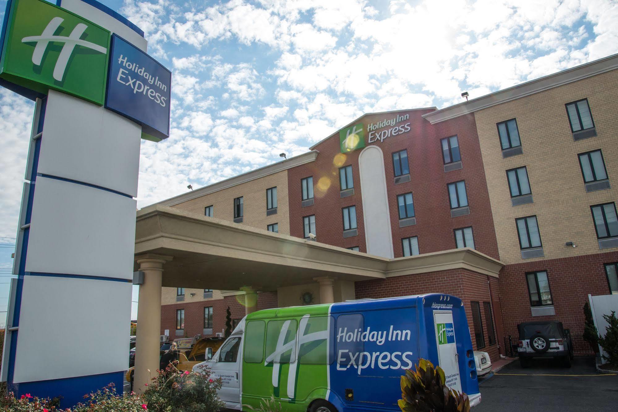 Holiday Inn Express Kennedy Airport New York Exterior foto